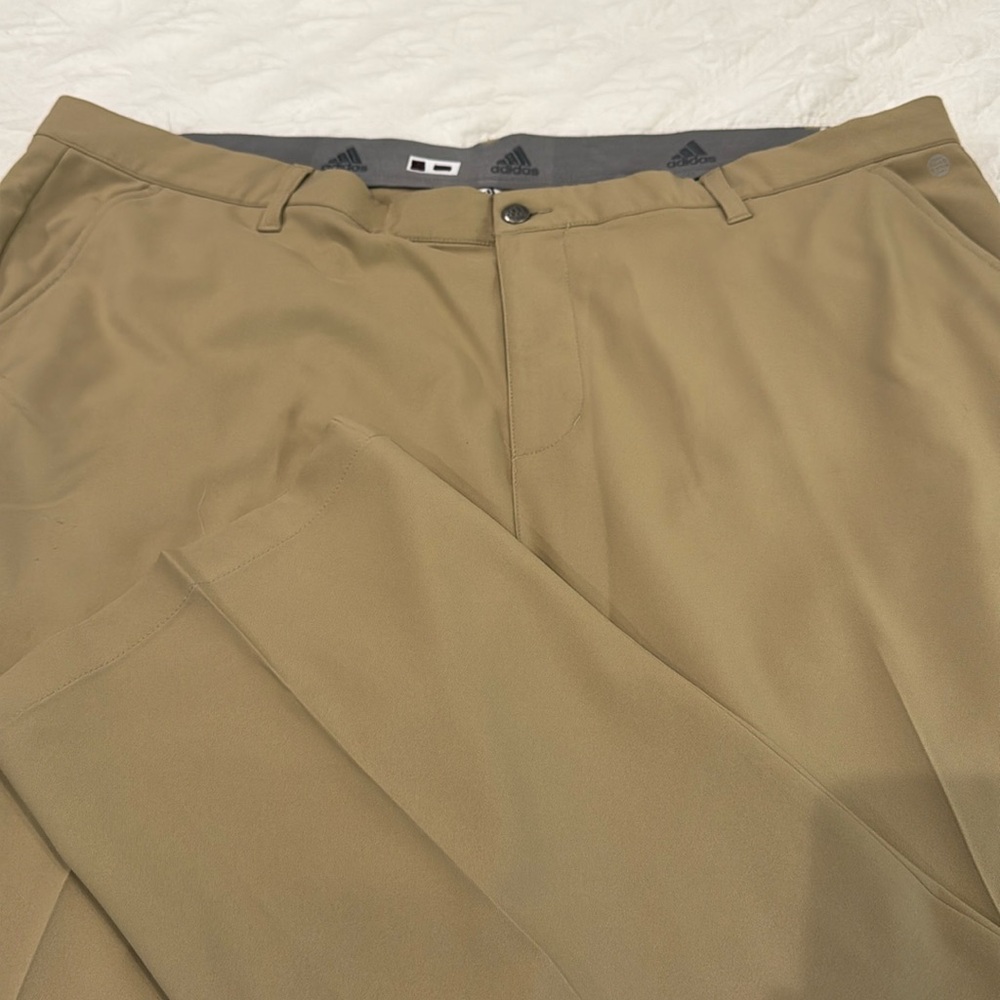 ⭐️Adidas Athletic Khakis - Size 42 Tall⭐️